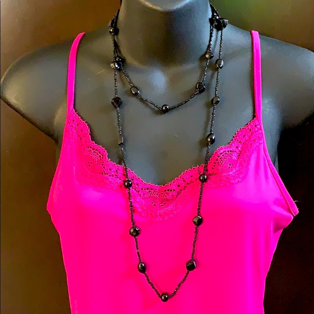 Necklace long patterns of black beads varied size